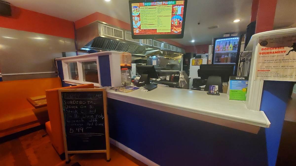 Taqueria Del Pueblo